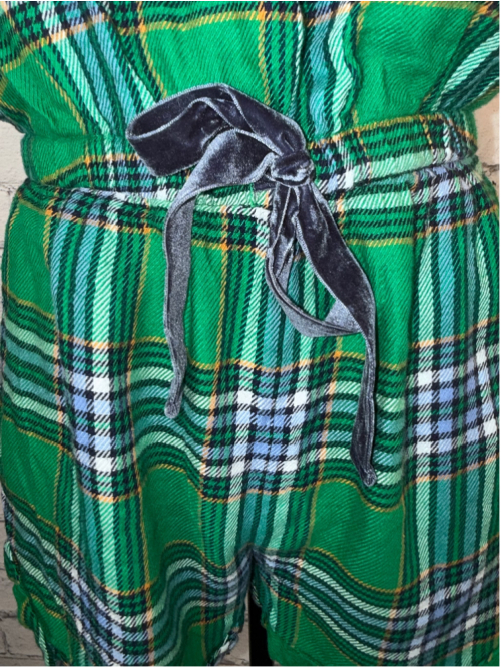 Women's Aerie Flannel Romper size XS Green Plaid Ruffle Boho Velvet Bow Fall - Picture 4 of 15